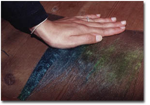 laying out the silk fibre