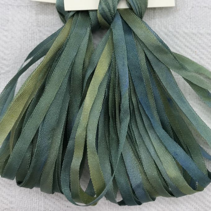 Seaweed Green Velvet Ribbon 9mm x 5 metre Reel