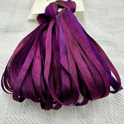 65 Roses® 'Black Lady' - 3.5mm Silk Ribbon: click to enlarge