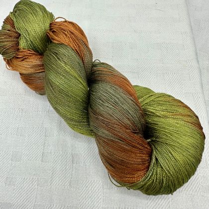 65 Roses - Kiku Silk Yarn - Grasses 568: click to enlarge