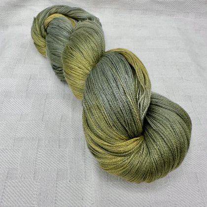 65 Roses - Kiku Silk Yarn - Grasses 591: click to enlarge