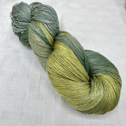 65 Roses - Kiku Silk Yarn - Grasses 594: click to enlarge