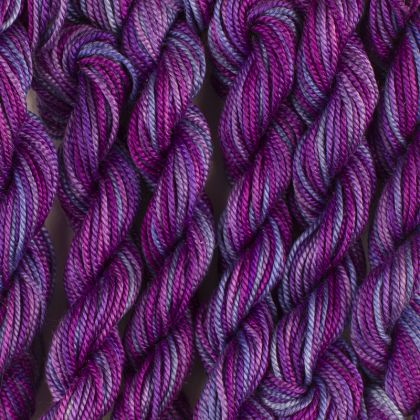      65 Roses® 'Bleu Magenta' - Thread, Tranquility (fine cord thread): click to enlarge
