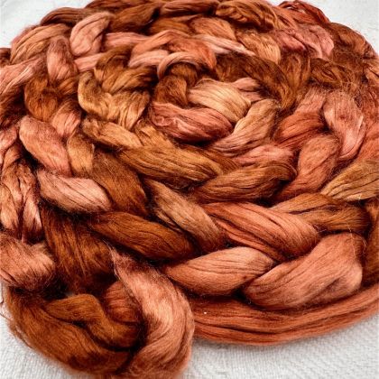 Bombyx Silk from China, Salt Spring Island Limited Edition 'Irish Setter' - Combed Top/Sliver 25g: click to enlarge