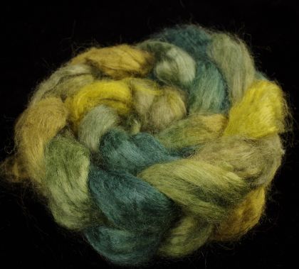 Salt Spring Island 'Duck Creek' - Tussah Silk Combed Top/Sliver 25g: click to enlarge