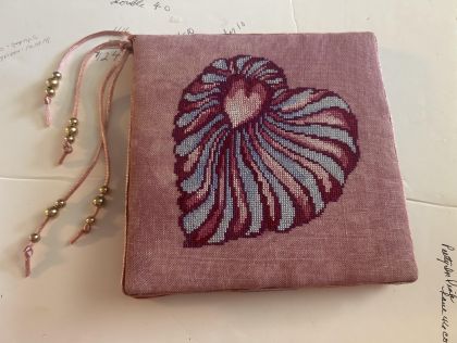 Thread Pack - Keslyn's Design "2025 Heart of my Heart": click to enlarge