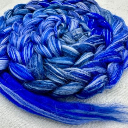 Silk/Cotton Combed Top/Sliver in Salt Spring Island Limited Edition colorway - 'Lake Superior'  25g: click to enlarge