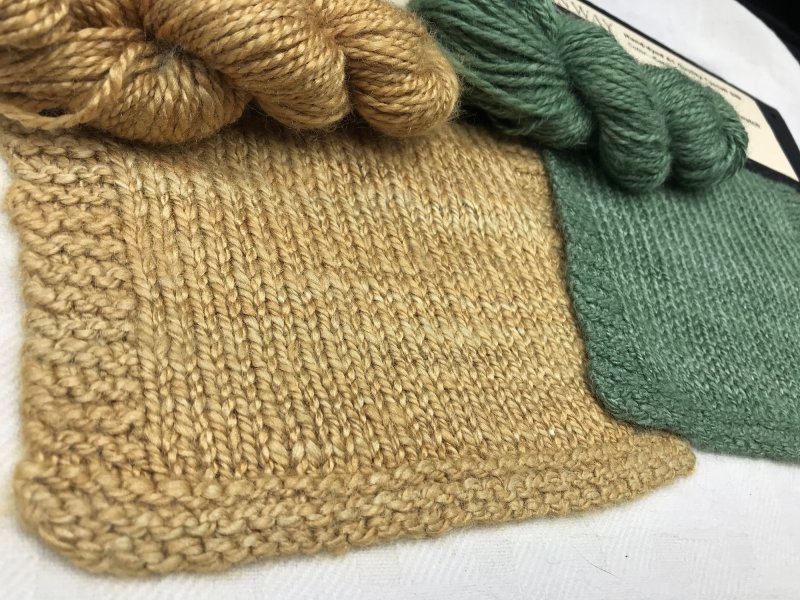 How to Spin and Knit with Variegated Yarn