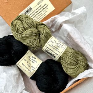  	 'Light & Dark Fibonacci Stripes' colors #1023 Fern natural dye & #57 Raven Black (Zola yarn)